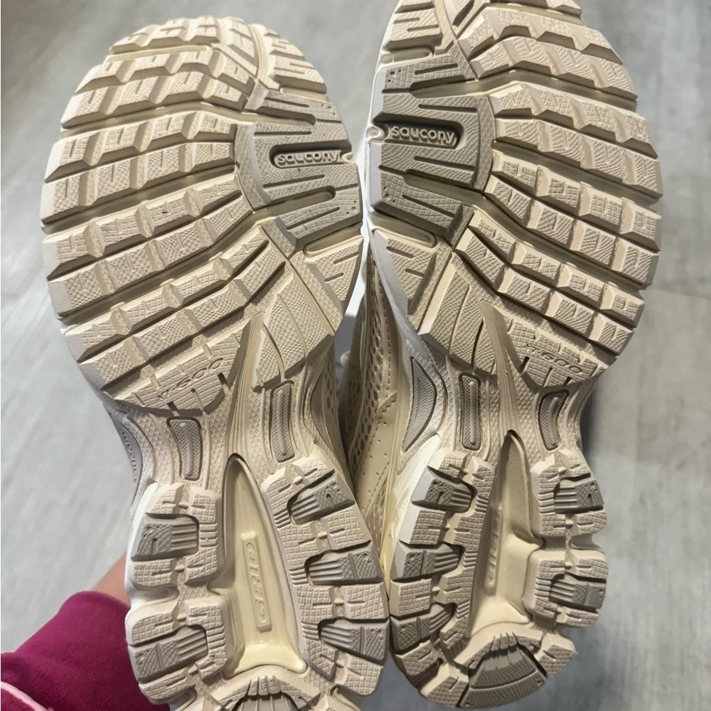 Saucony Ride Millenium. New. Excellent condition. - Picture 4 of 5